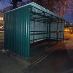 Konteinerplasser med stålplater